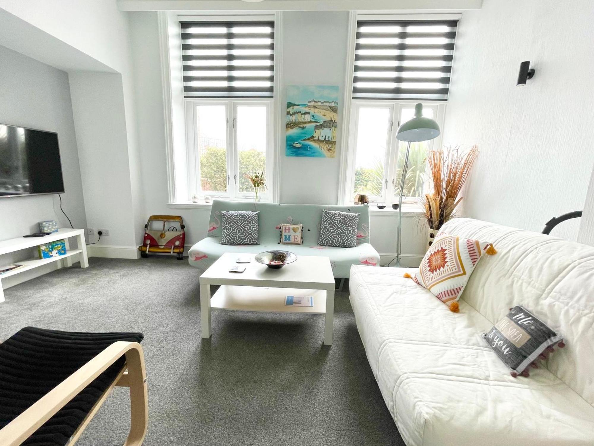 Apartamento Beautiful 1 Bedroom Self Contained Apartment, Allocated Parking, Gym And Pool Table, Near To Seafront And Highstreet - Brought To By Coastline Retreats
